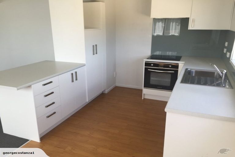 Photo of property in 1/23 Forest Hill Road, Henderson, Auckland, 0612