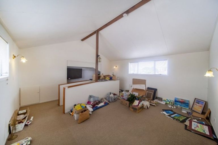 Photo of property in 85 Wellesley Road, Napier South, Napier, 4110