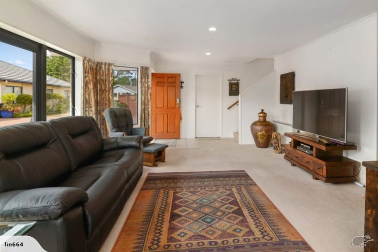 Photo of property in 3/66 Kawaha Point Road, Kawaha Point, Rotorua, 3010