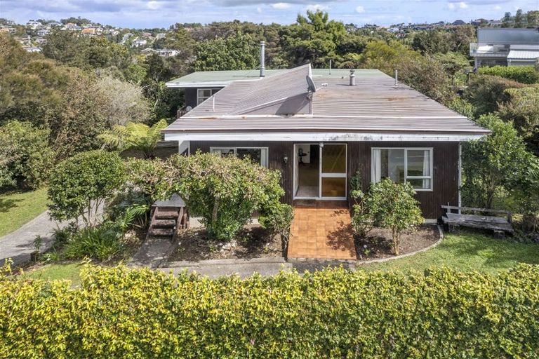 Photo of property in 25 Porritt Avenue, Chatswood, Auckland, 0626