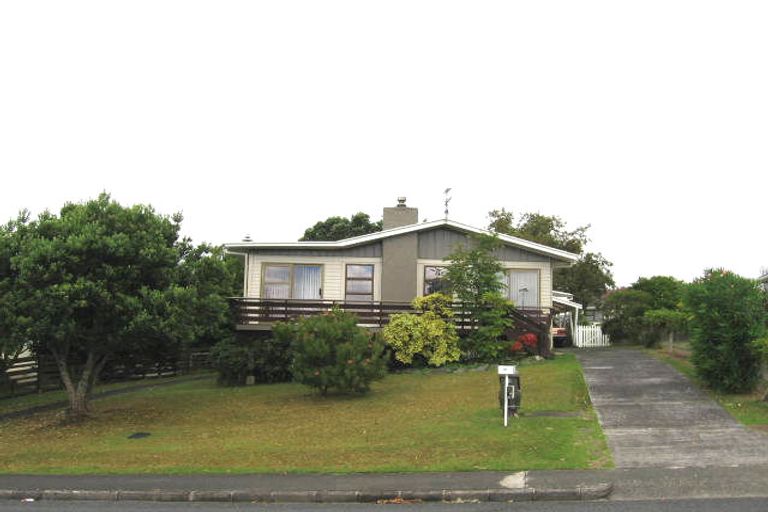 Photo of property in 31 Waitaki Street, Henderson, Auckland, 0612