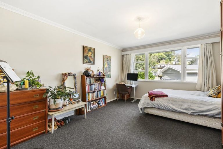 Photo of property in 11 Thomas Street, Stokes Valley, Lower Hutt, 5019