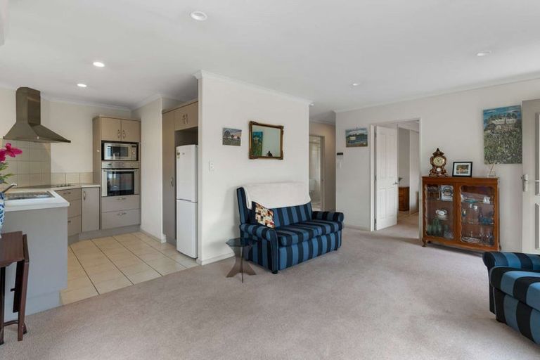 Photo of property in 24a Bayliss Close, Northwood, Christchurch, 8051