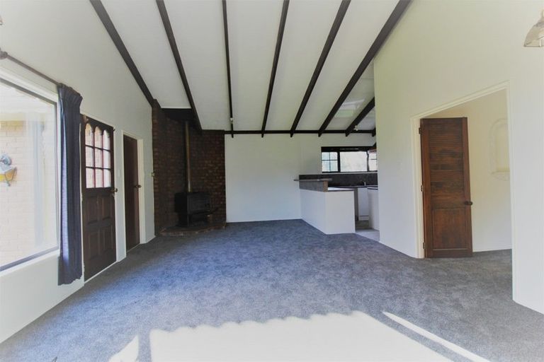 Photo of property in 241 Gap Road West, Winton, 9781