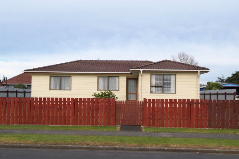 Photo of property in 30 Growers Lane, Mangere East, Auckland, 2024