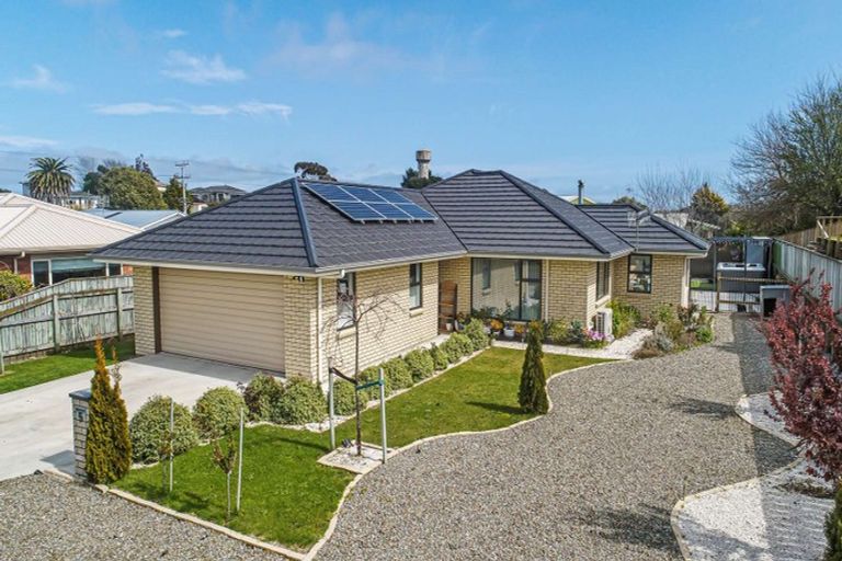 Photo of property in 5 Awahou Place, Foxton, 4814