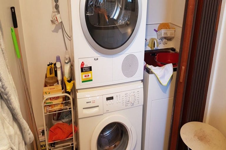 Photo of property in 2/366 Yaldhurst Road, Russley, Christchurch, 8042