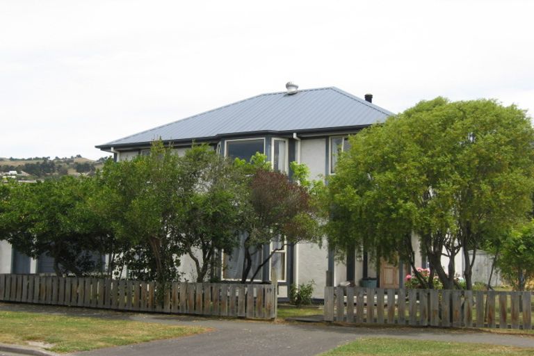 Photo of property in 19 Celia Street, Redcliffs, Christchurch, 8081
