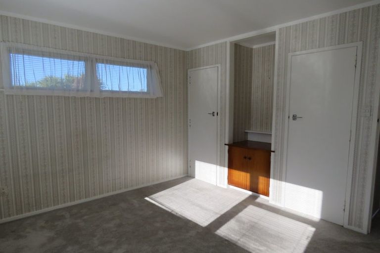 Photo of property in 21 Gilliam Street, New Lynn, Auckland, 0600