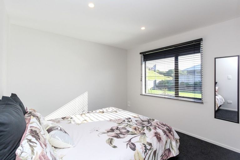 Photo of property in 40 Cyrus Street, Whalers Gate, New Plymouth, 4310