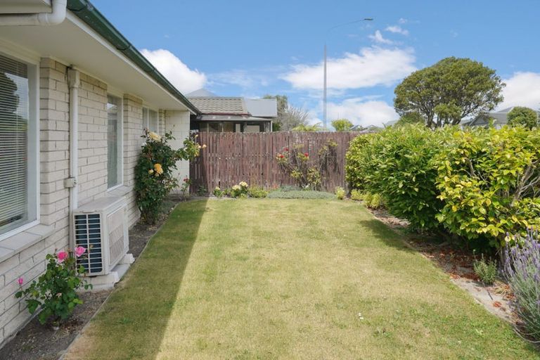 Photo of property in 1/50 Cranford Street, St Albans, Christchurch, 8014