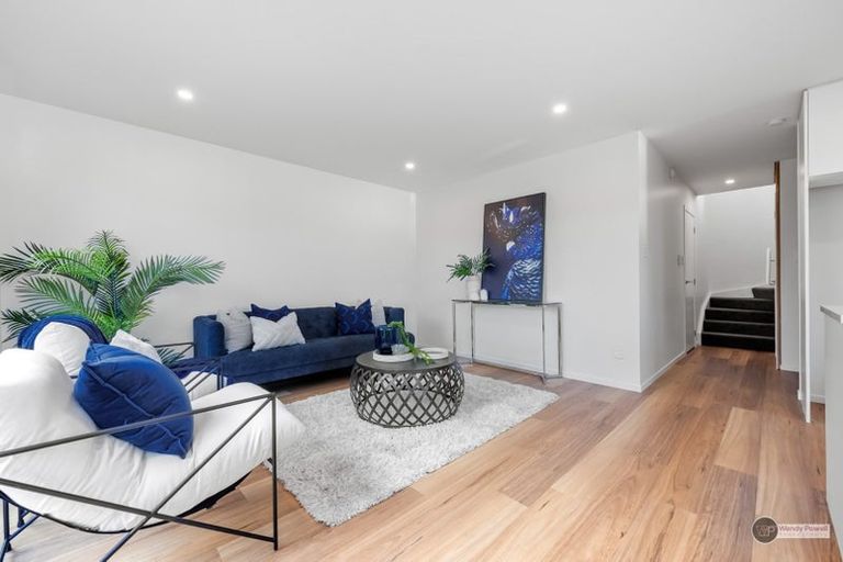 Photo of property in 1/51 Kings Crescent, Hutt Central, Lower Hutt, 5010