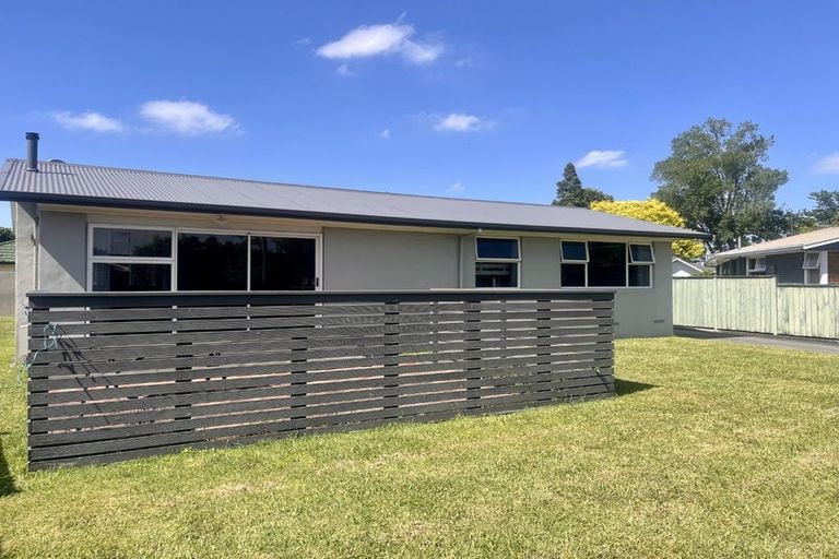 Photo of property in 14 Pulham Crescent, Queenwood, Hamilton, 3210