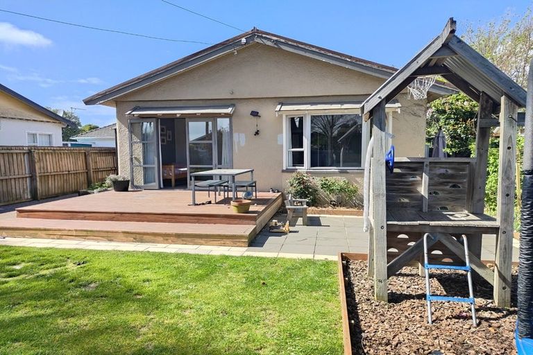 Photo of property in 26 Dominion Avenue, Spreydon, Christchurch, 8024