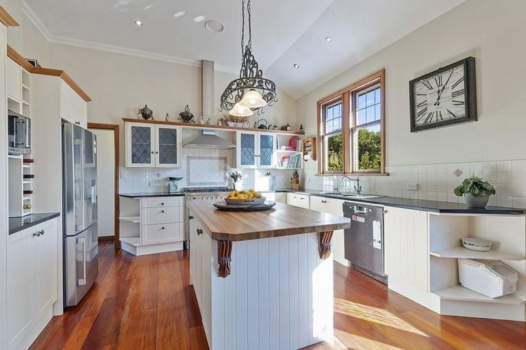 Photo of property in 38 Rose Street, Wadestown, Wellington, 6012