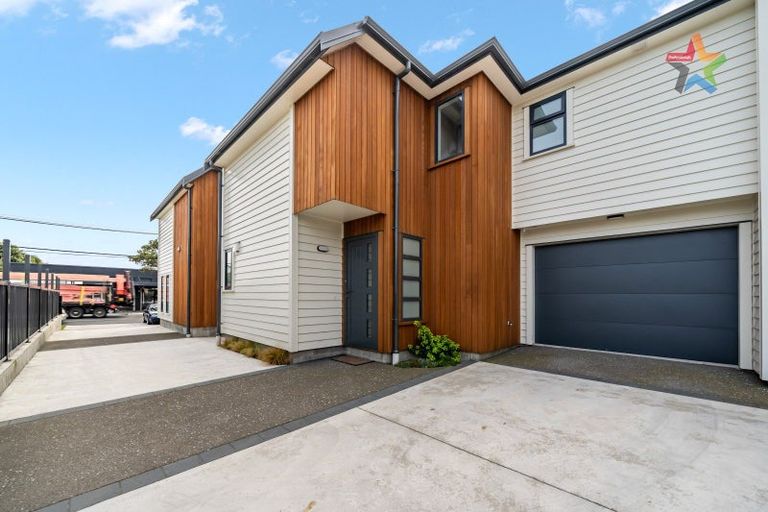 Photo of property in 128b Randwick Road, Moera, Lower Hutt, 5010