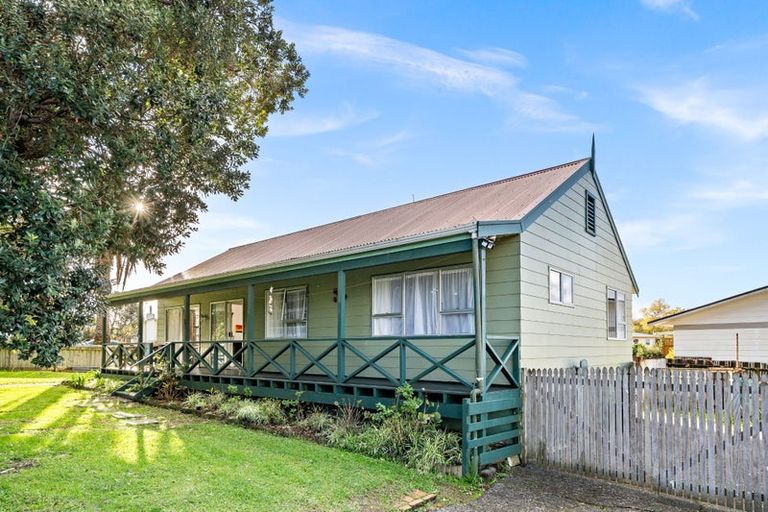 Photo of property in 2 Raupo Place, Tikipunga, Whangarei, 0112