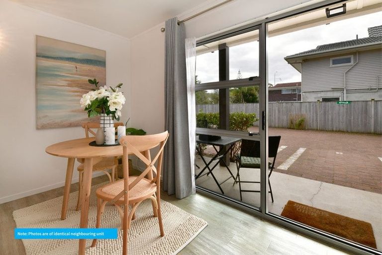 Photo of property in 2/420a Hibiscus Coast Highway, Orewa, 0931