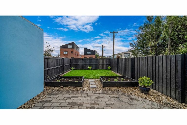Photo of property in 66 Strickland Street, Sydenham, Christchurch, 8023