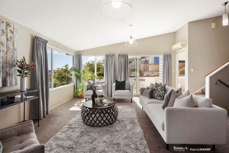 Photo of property in 80c Stewart Drive, Newlands, Wellington, 6037