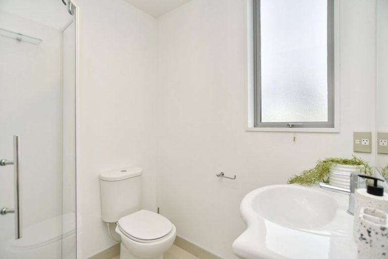 Photo of property in 41d Mcmahon Drive, Aidanfield, Christchurch, 8025