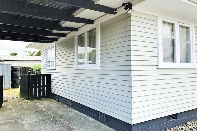 Photo of property in 40 Cosgrave Road, Papakura, 2110