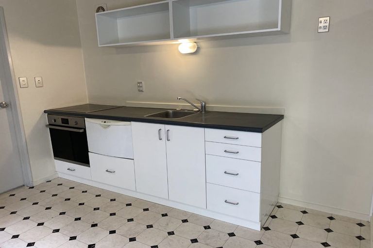 Photo of property in 1/71 Springfield Road, St Albans, Christchurch, 8014