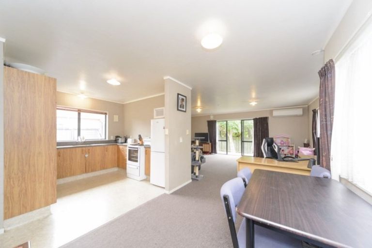 Photo of property in 7 Emmerdale Mews, Highbury, Palmerston North, 4412