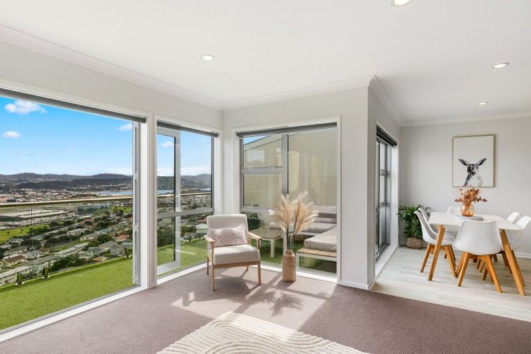 Photo of property in 15 Birkhall Grove, Strathmore Park, Wellington, 6022