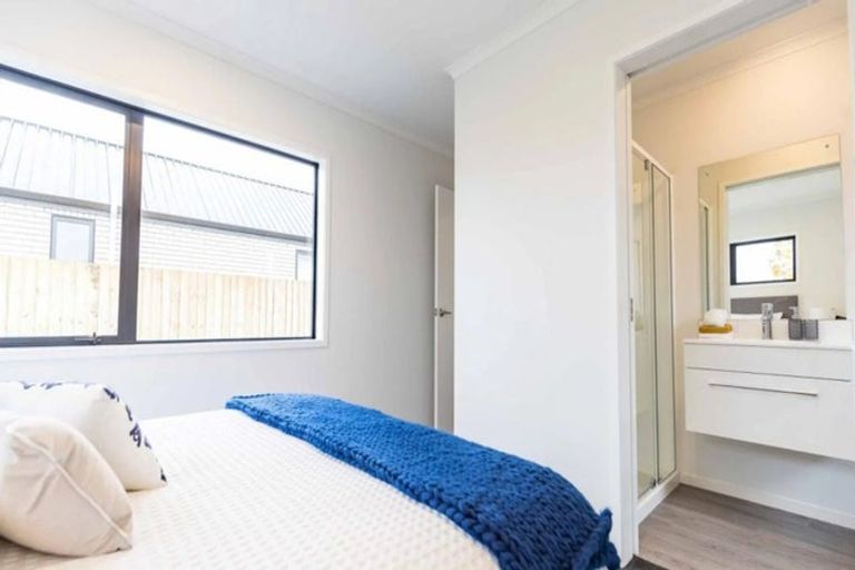 Photo of property in 5 Cable Lane, Halswell, Christchurch, 8025