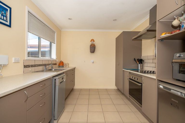 Photo of property in 146c Romilly Street, Westport, 7825