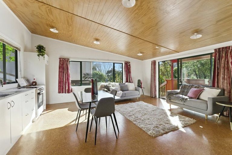 Photo of property in 15 Robinson Road, The Brook, Nelson, 7010