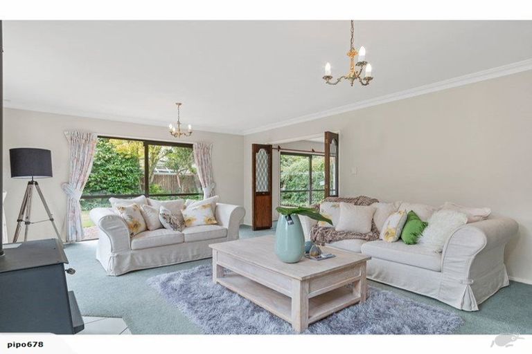 Photo of property in 28 Montclare Avenue, Ilam, Christchurch, 8041