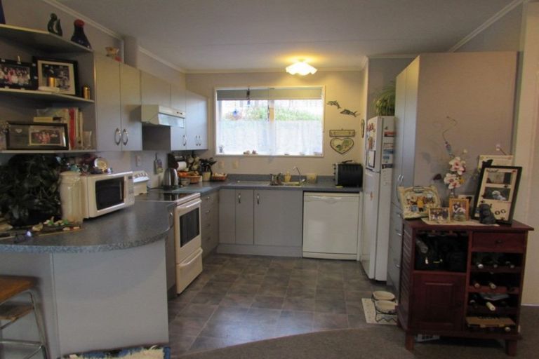 Photo of property in 12 Broughton Street, Gore, 9710