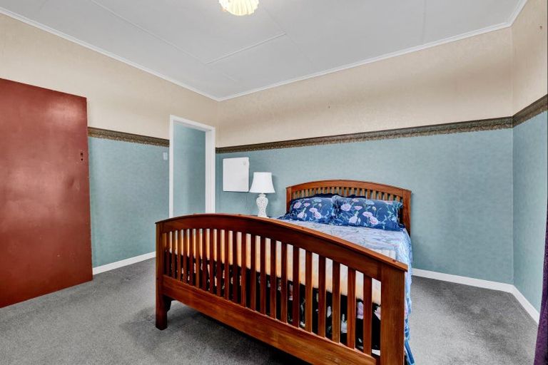 Photo of property in 13 Rennell Street, Frankleigh Park, New Plymouth, 4310