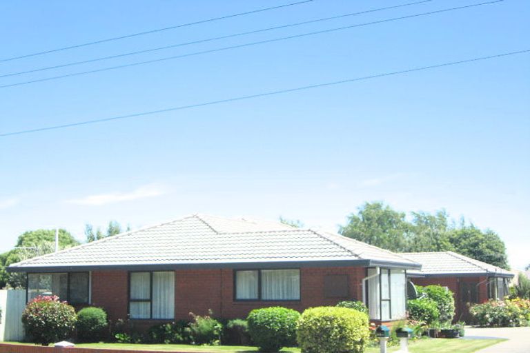 Photo of property in 1/68 Steadman Road, Broomfield, Christchurch, 8042