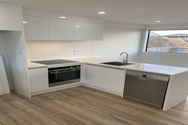 Photo of property in 17 Marumaru Lane, Manurewa, Auckland, 2102