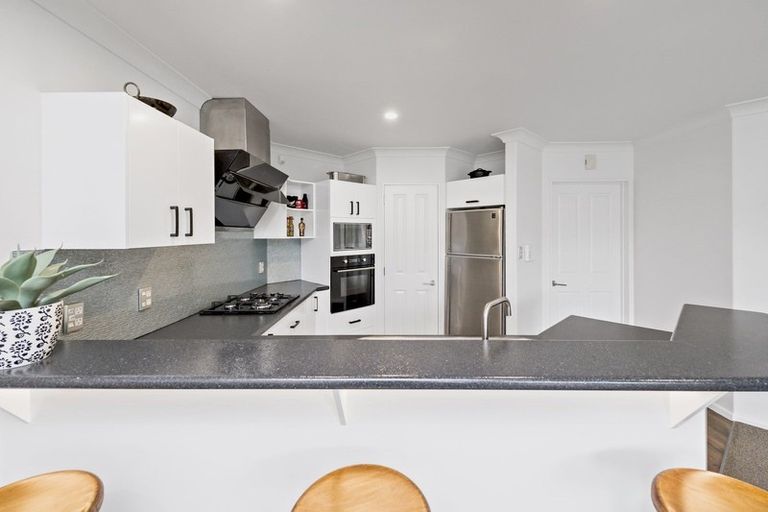 Photo of property in 6 Armil Place, Lincoln, 7608