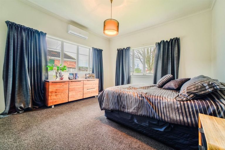 Photo of property in 21 Steele Road, Forest Lake, Hamilton, 3200