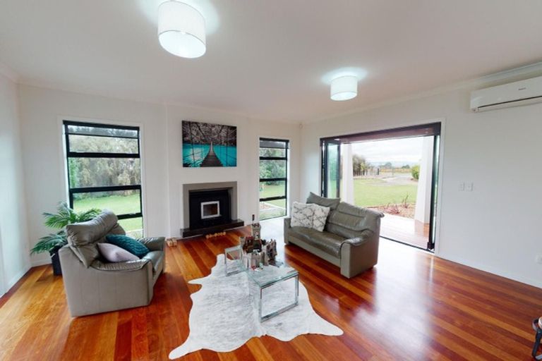 Photo of property in 3 Wake Place, Aokautere, Palmerston North, 4471