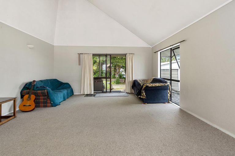 Photo of property in 14 Whenuariri Place, Maketu, Te Puke, 3189