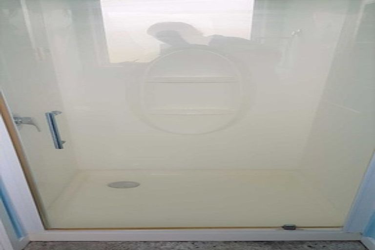 Photo of property in 15a Naumai Place, Spotswood, New Plymouth, 4310