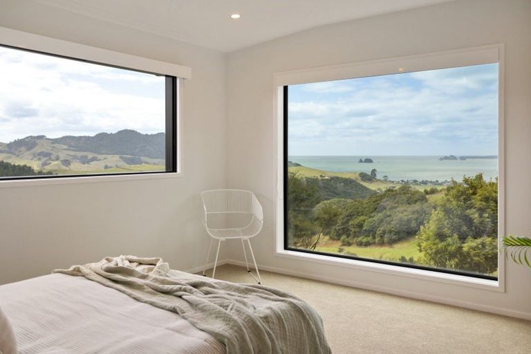 Photo of property in 1a Tarapatiki Drive, Whitianga, 3510