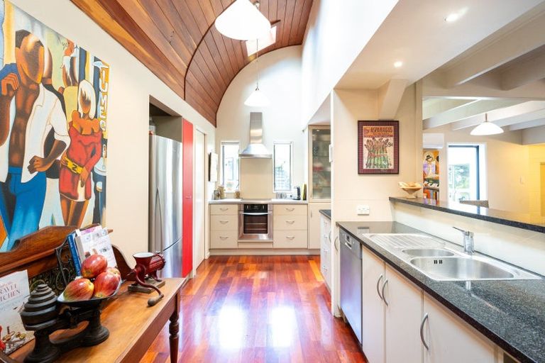 Photo of property in 17b Lucknow Road, Havelock North, 4130