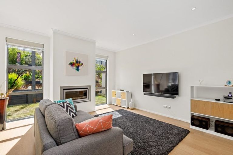 Photo of property in 7 Tuangi Street, Long Bay, Auckland, 0630