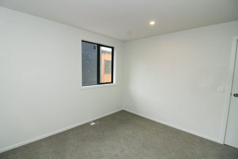 Photo of property in 27/33 Raukawa Street, Stokes Valley, Lower Hutt, 5019