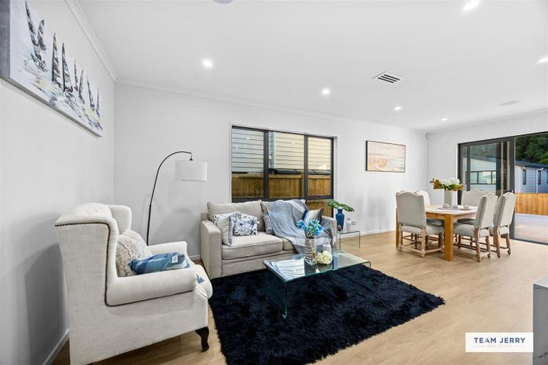 Photo of property in 233 Murphys Road, Flat Bush, Auckland, 2019