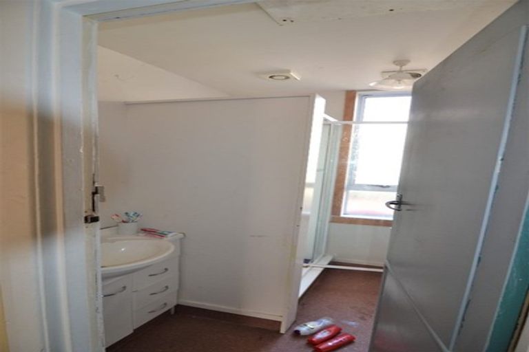 Photo of property in 828 Cumberland Street, North Dunedin, Dunedin, 9016