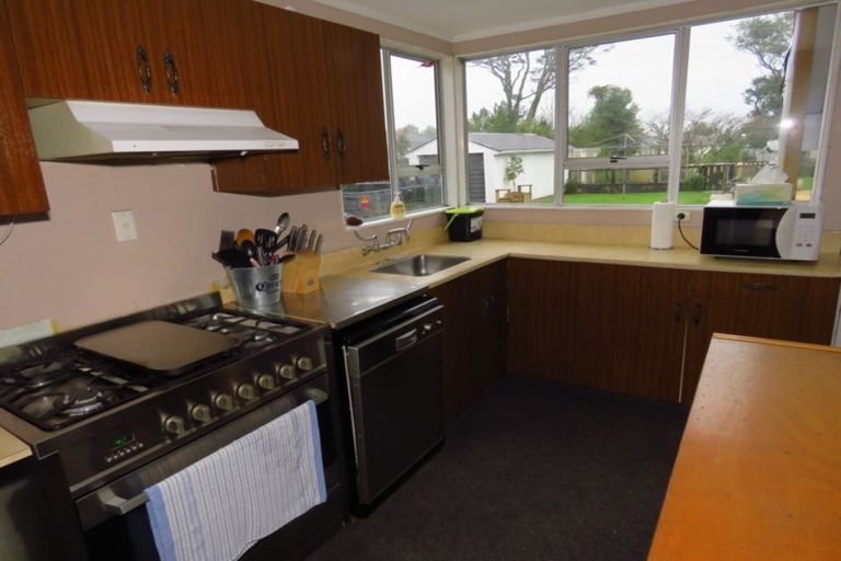 Photo of property in 80 Wakefield Street, Westport, 7825