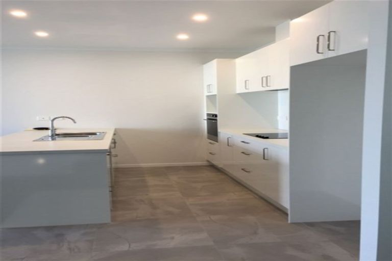 Photo of property in 105 Bomb Point Drive, Hobsonville, Auckland, 0616